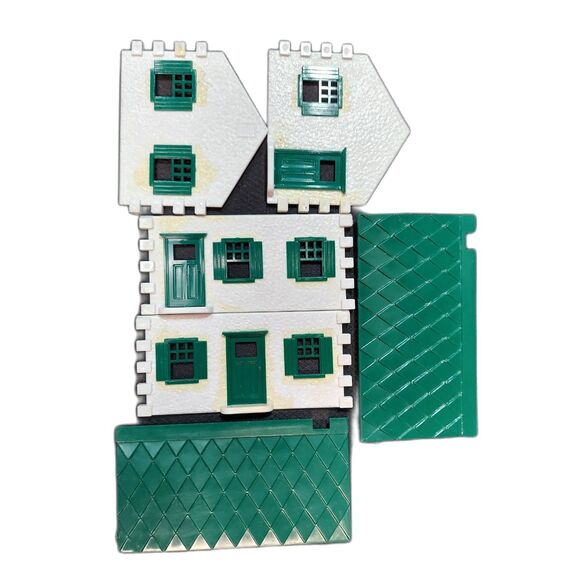 Bachmann Cape Cod House Green/White Snap Fit 1950's (Plasticville) O & S Ga. - Picture 4 of 4